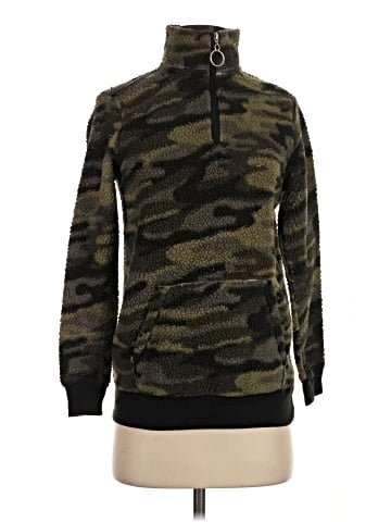 RD Style Pullover Sweater (view 1)