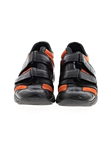 Gucci Sneakers (view 2)