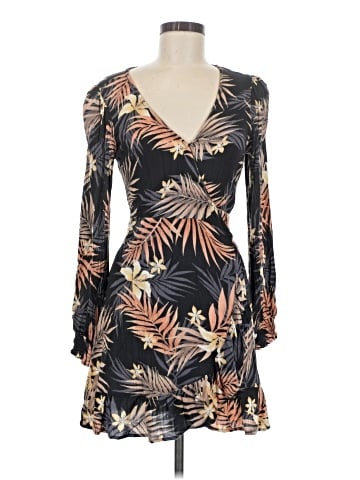 Billabong Casual Dress (view 1)