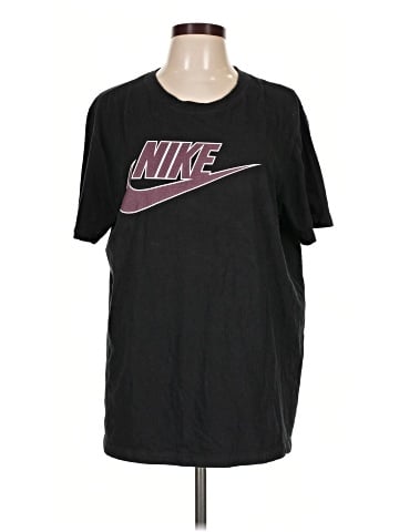Nike Short Sleeve T-Shirt (view 1)