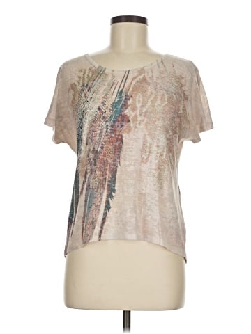 Maurices Short Sleeve T-Shirt (view 1)