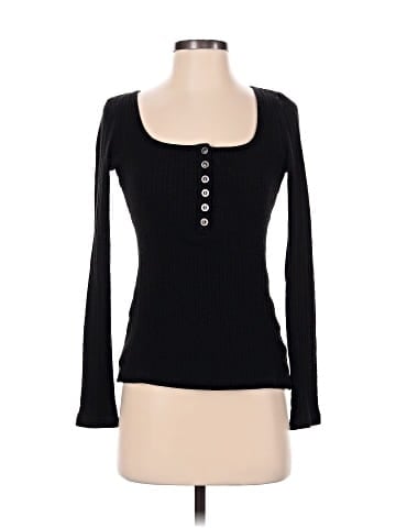Patty Boutik Pullover Sweater (view 1)