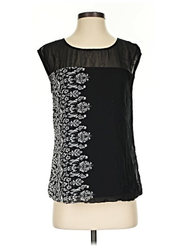 Studio Y Sleeveless T-Shirt (view 1)