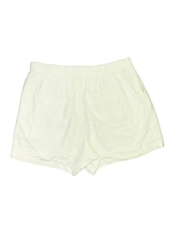 Gap Shorts (view 2)