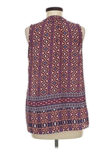 Sweet Rain Sleeveless Blouse (view 2)
