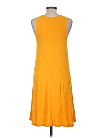 Old Navy Casual Dress (view 2)