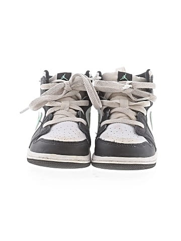 Air Jordan Sneakers (view 2)