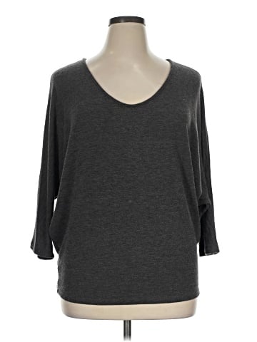 Laila Jayde 3/4 Sleeve T-Shirt (view 1)