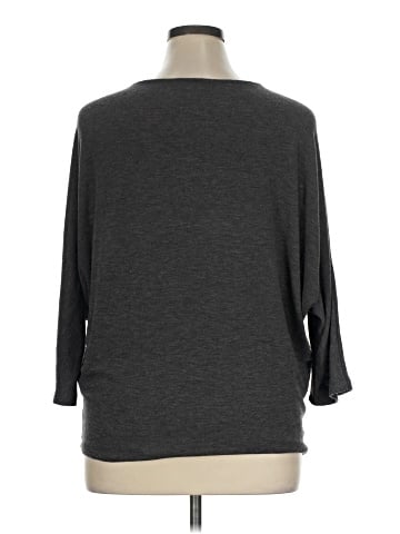 Laila Jayde 3/4 Sleeve T-Shirt (view 2)