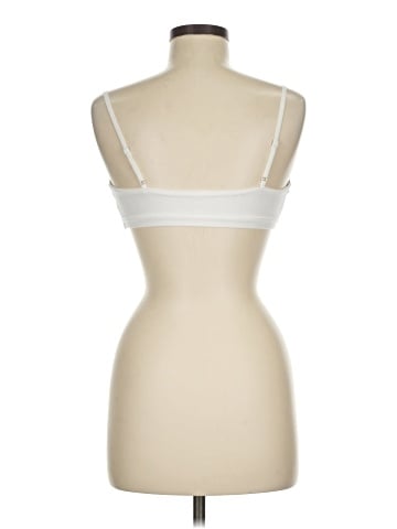 Quince Sports Bra (view 2)