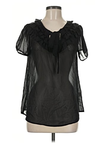 Charlotte Russe Short Sleeve T-Shirt (view 1)