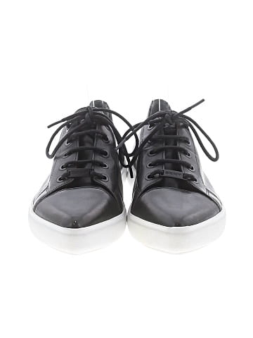 DKNY Sneakers (view 2)