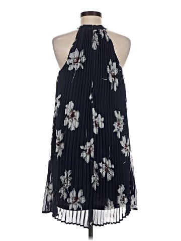 Entro Casual Dress (view 2)