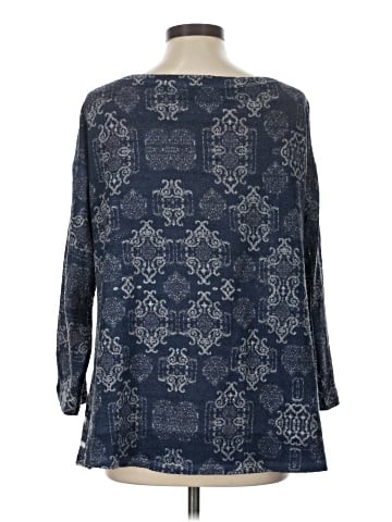 Nally & Millie Pullover Sweater (view 2)
