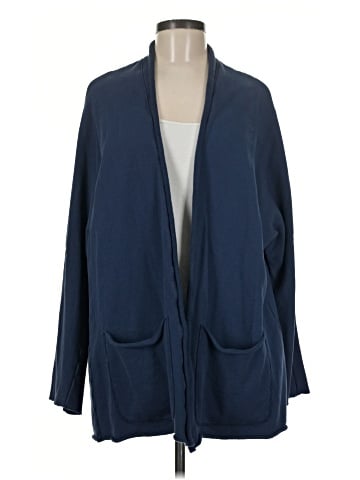 Frank & Eileen Cardigan (view 1)