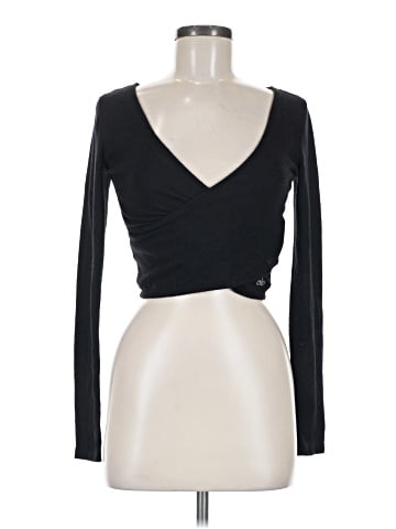 Alo Yoga Long Sleeve Top (view 1)