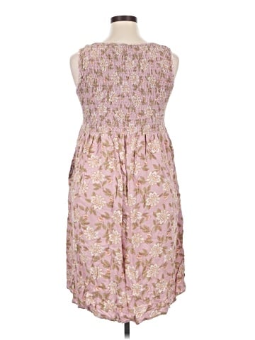 Croft & Barrow Casual Dress (view 2)