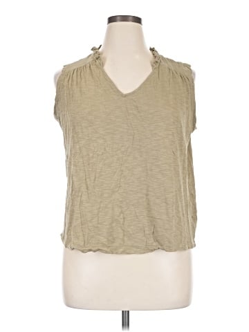 Knox Rose Sleeveless T-Shirt (view 1)