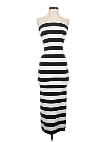 Abercrombie & Fitch Casual Dress (view 1)