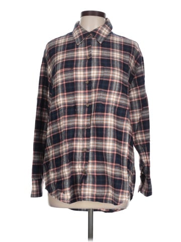 Old Navy Long Sleeve Button-Down Shirt (view 1)