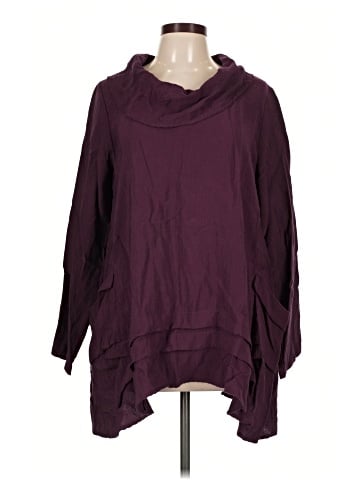 Chalet 3/4 Sleeve Blouse (view 1)