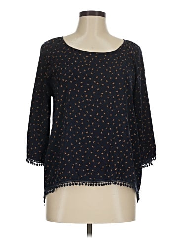 Le Lis 3/4 Sleeve Blouse (view 1)