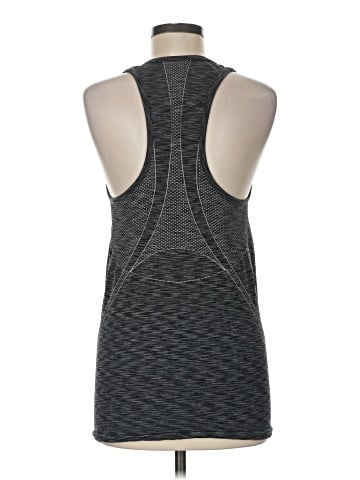 Gap Fit Outlet Active Tank (view 2)