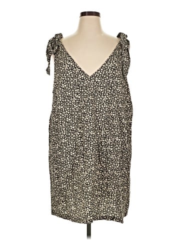 H&M Casual Dress (view 1)