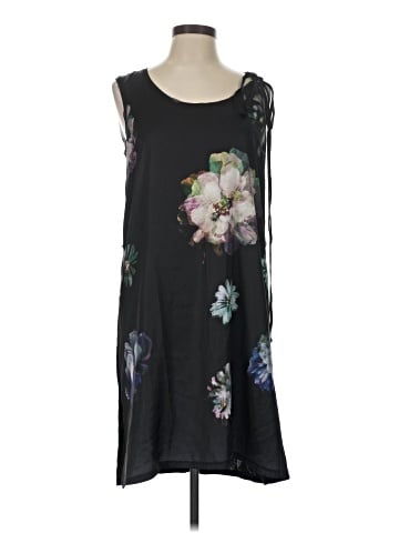 Simply Vera Vera Wang Casual Dress (view 1)