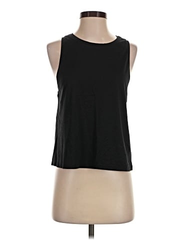 Gap Fit Sleeveless T-Shirt (view 1)
