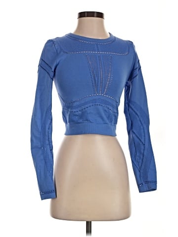 Fabletics Long Sleeve T-Shirt (view 1)