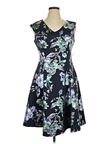 Roz & Ali Cocktail Dress (view 1)