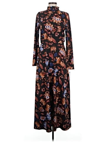 Julia Jordan Casual Dress (view 1)