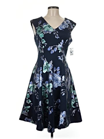 Roz & Ali Cocktail Dress (view 1)