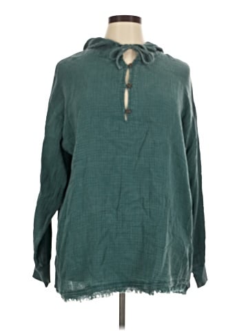 Easel Poncho (view 1)