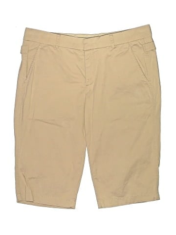 Vince. Khaki Shorts (view 1)