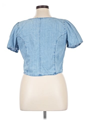 Levi's Short Sleeve Blouse (view 2)