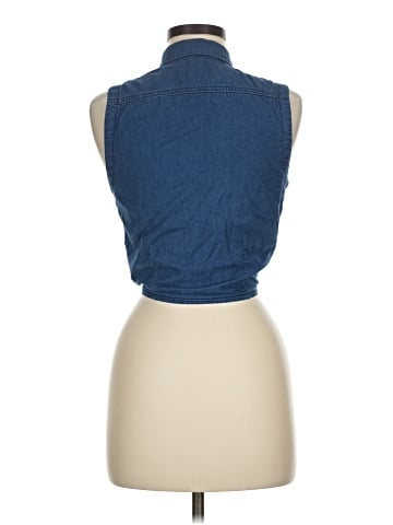Topshop Sleeveless Button-Down Shirt (view 2)