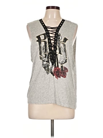 Charlotte Russe Sleeveless T-Shirt (view 1)