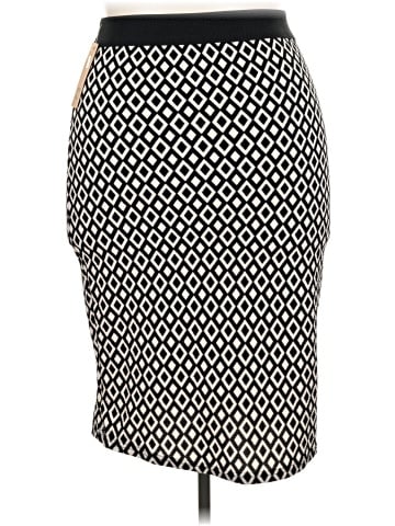 Jon & Anna Casual Skirt (view 2)