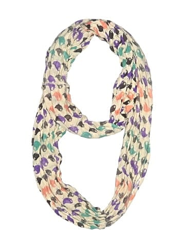Chic Scarf (view 1)
