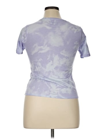 Hello Kitty Short Sleeve T-Shirt (view 2)