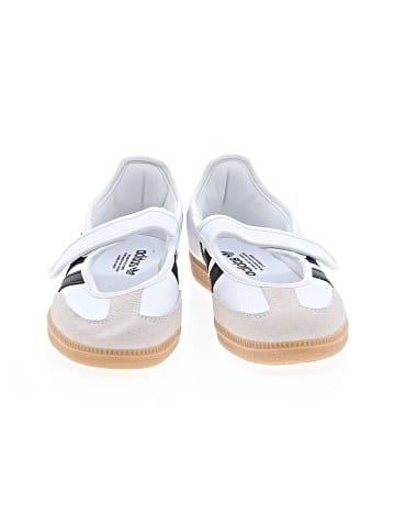 Adidas Flats (view 2)