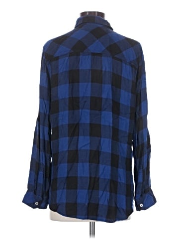 Seven7 Long Sleeve Button-Down Shirt (view 2)