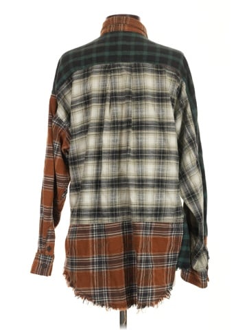 BDG Long Sleeve Button-Down Shirt (view 2)