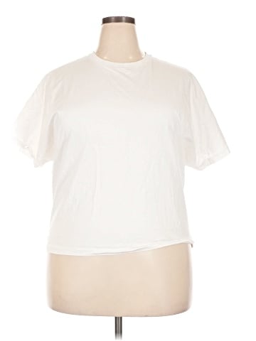 Uniqlo Short Sleeve T-Shirt (view 1)