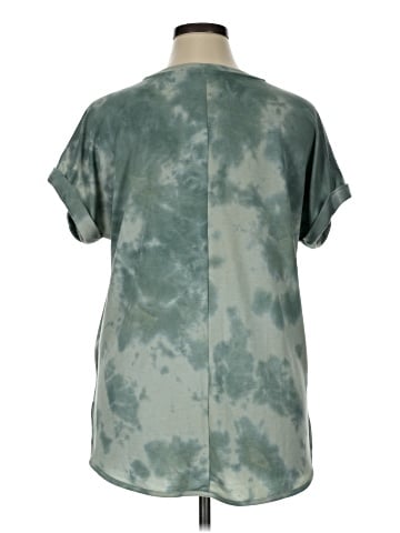 Cupio Short Sleeve Top (view 2)