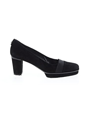 Stuart Weitzman Heels (view 1)