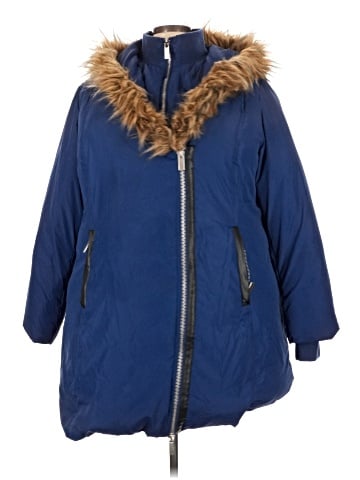 Roaman's Coat (view 1)
