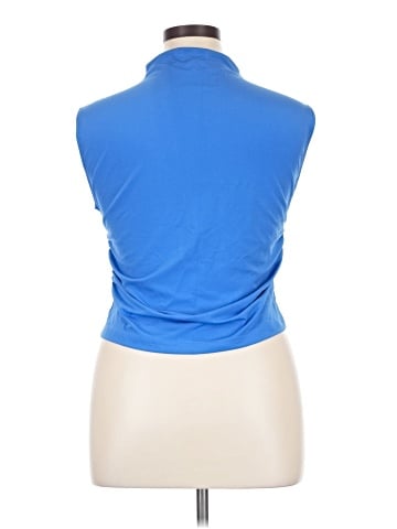 H&M Sleeveless T-Shirt (view 2)